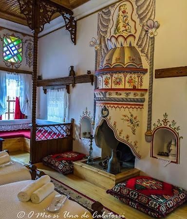 Boutique Hotel Musee Gjirokaster Ngoại thất bức ảnh