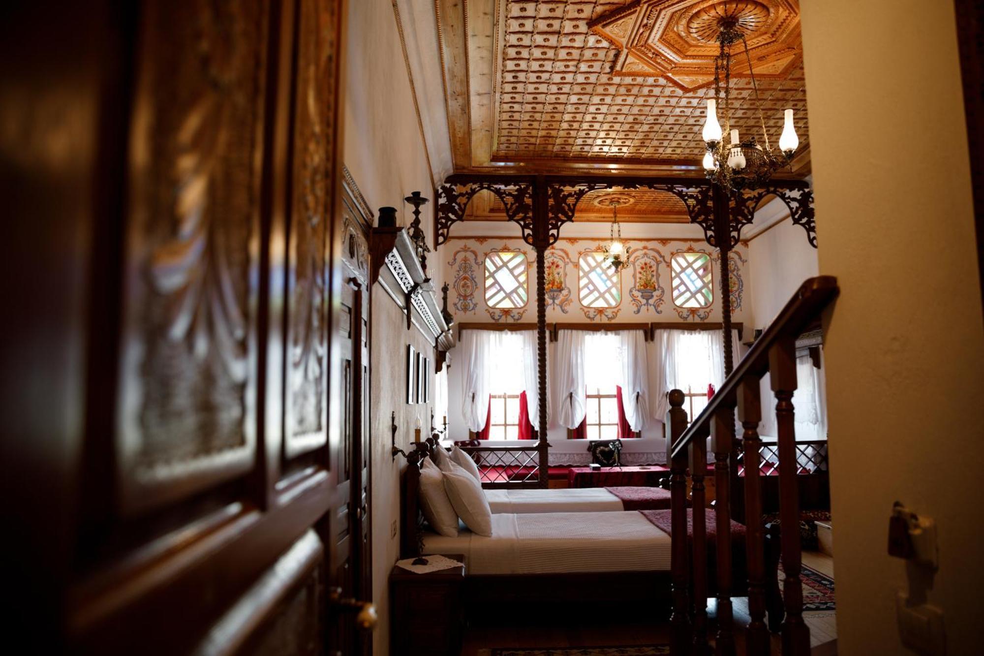 Boutique Hotel Musee Gjirokaster Ngoại thất bức ảnh