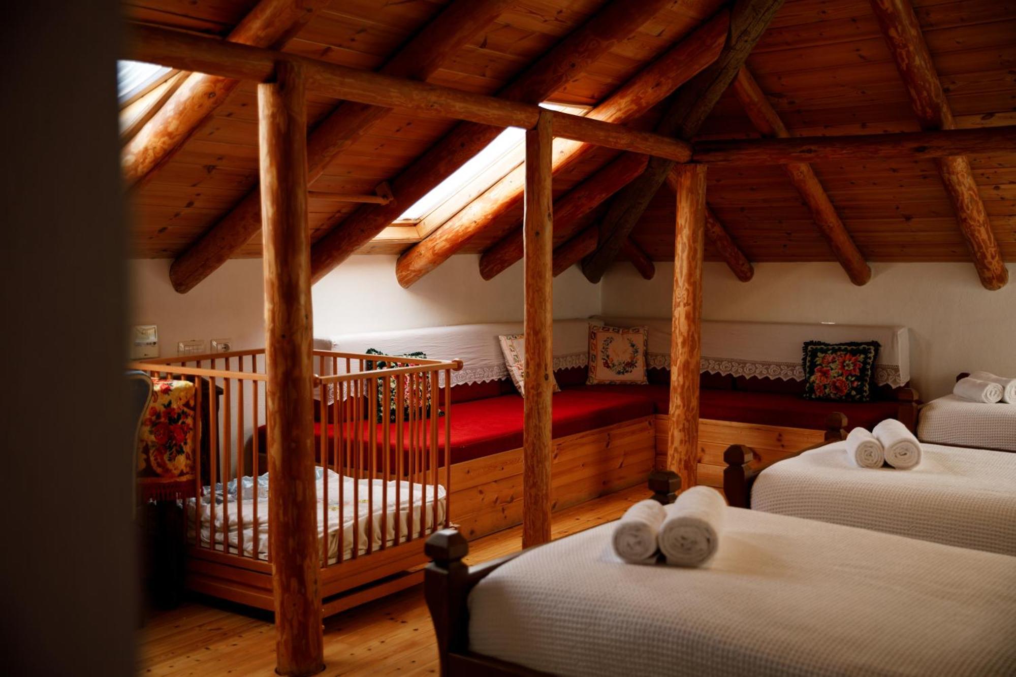 Boutique Hotel Musee Gjirokaster Ngoại thất bức ảnh